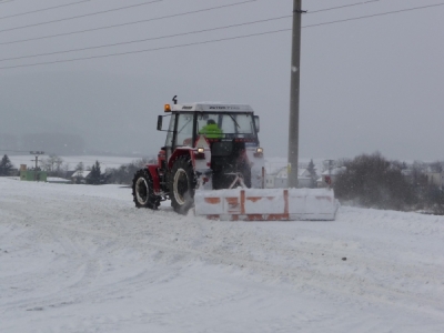 Provádíme zimní údržbu silnic a chodníků
